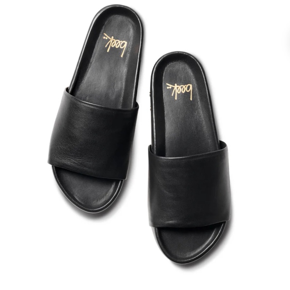 Beek Pelican Leather Sandal